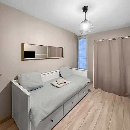 Le Charmeur De La Gare Apartment Tours